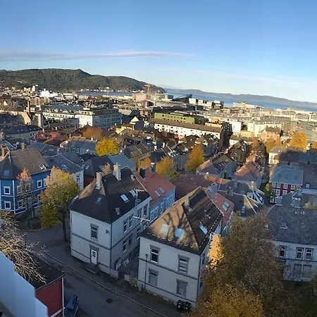 Panorama Penthouse, Center, Free Parking, Experienced Host Trondheim