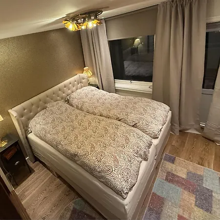 Apartment Panorama Penthouse, Center, Free Parking, Experienced Host